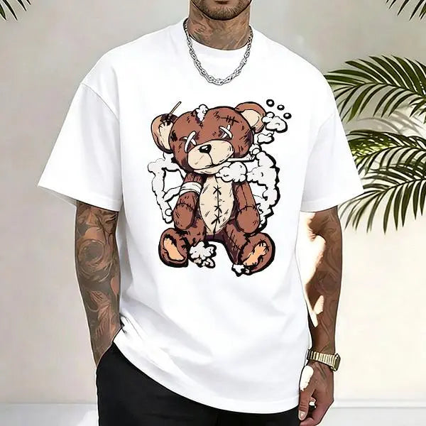 Men’s casual streetwear T-shirt featuring a distressed teddy bear graphic print, smoke effect and stitching details; Y2K-inspired street fashion with retro grunge aesthetics; men’s summer urban style suitable for skateboarding culture, nightlife, and city
