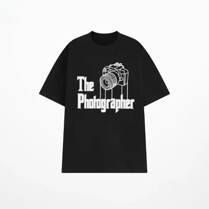 Photographer Print Element Men's T-Shirt, High-End Fashion Casual Short Sleeve Tee, Trendy Graphic Crew Neck Top for Men, Soft Cotton Blend Summer Streetwear, Unique Gift for Photography Lovers, Dad, Him
