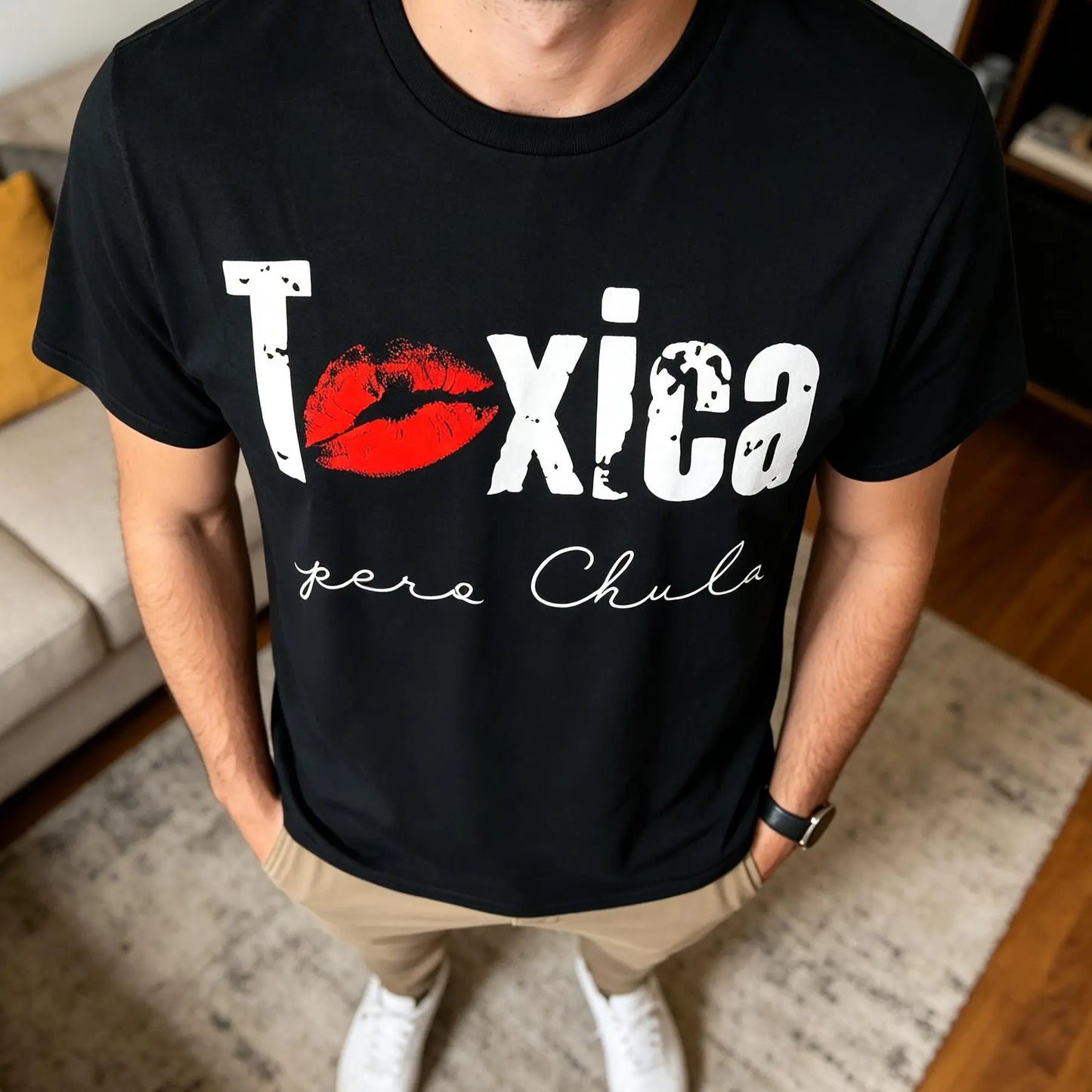 Toxica Pero Chula Graphic Tee - Funny Spanish Quote T-Shirt for Feisty Latinas, Casual Loose Fit Crew Neck Short Sleeve Top, 100%25 Comfort Material, Black with White Lettering Cotton Fabric Soft Summer Y2K Streetwear  Crewneck Tshirt